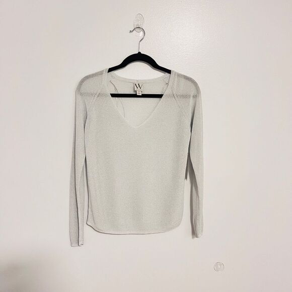 NWT Lightweight Silver Metallic Sweater Sz M - Picture 3 of 8